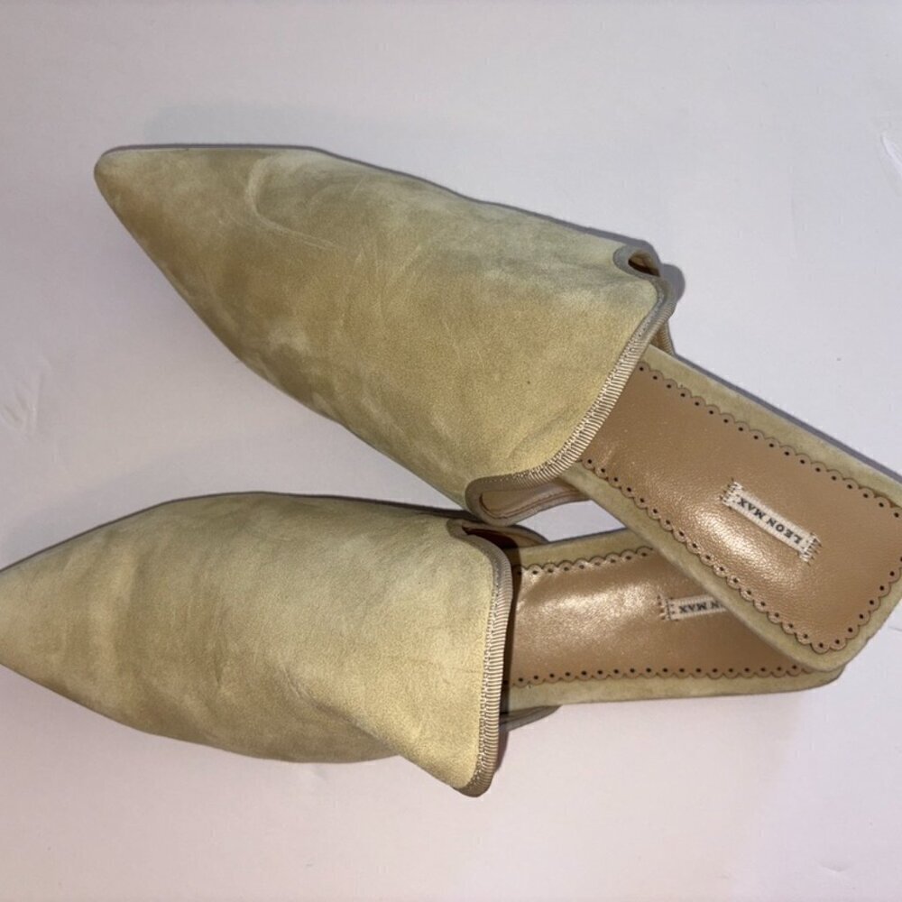 Tan Mules